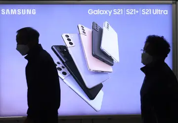 Samsung retoma da Apple a coroa de maior fabricante de smartphones, diz consultoria