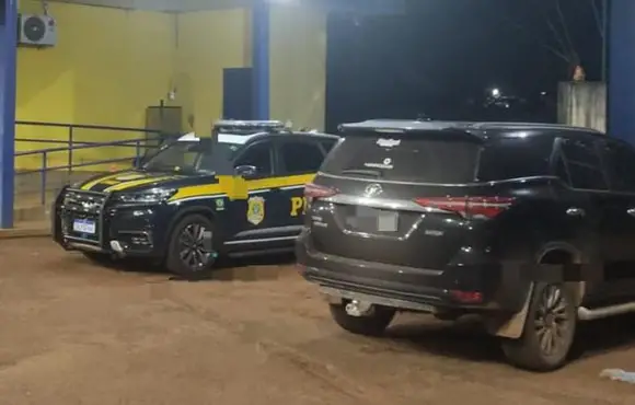 PRF recupera em Rio Brilhante veículo roubado no Mato Grosso
